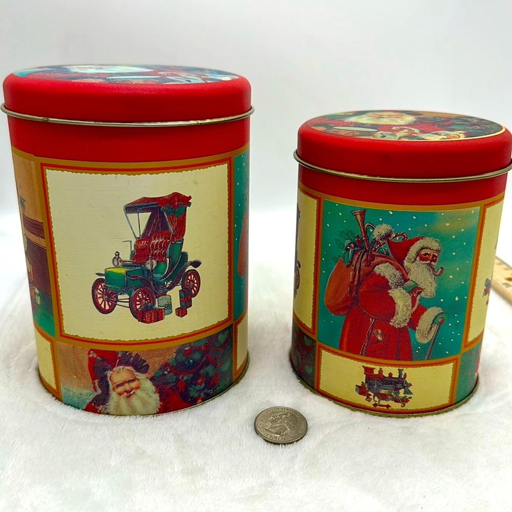 Vintage Christmas Decor Tin’s Lot of Two